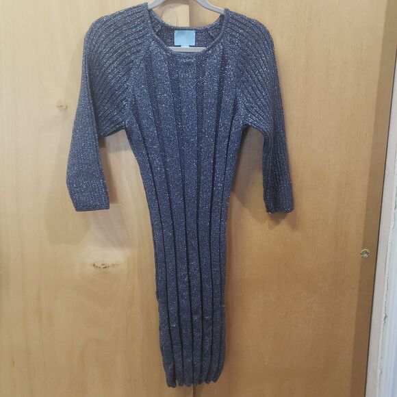 CeCe Silver Glitter Tone 3/4 Sleeve sweater dress Size M Great Condition! - Picture 1 of 6